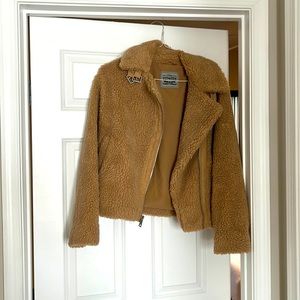 Levi’s Fluffy Jacket